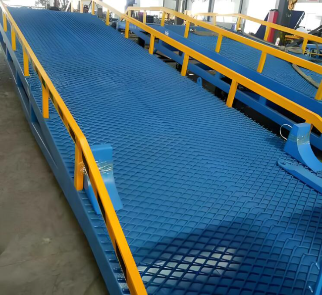 鄂州移动式液压登车桥